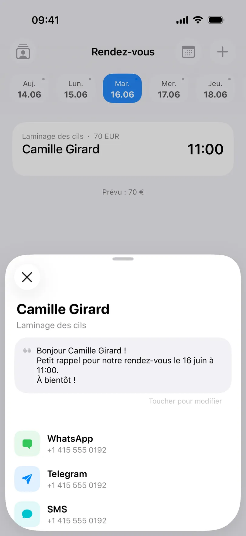 La fenêtre Avertir le client dans My Clients : Camille Girard et sa prestation Laminage des cils en haut, le message de rappel pour le 16 juin à 11:00 déjà rédigé, puis les lignes WhatsApp, Telegram et SMS